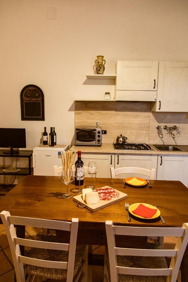 Two-Bedroom Apartment,1186049620:JPEG